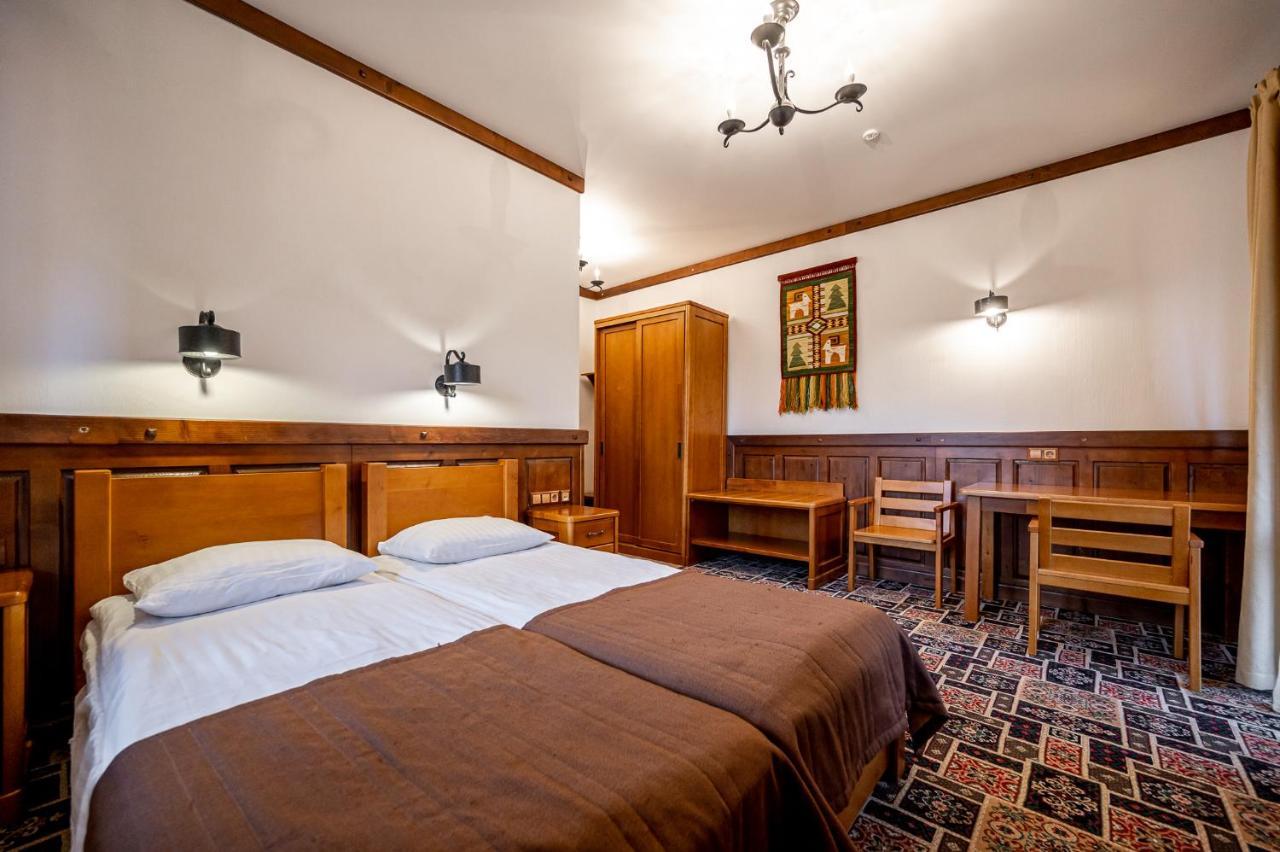 Tatariv Deluxe Hotell Eksteriør bilde