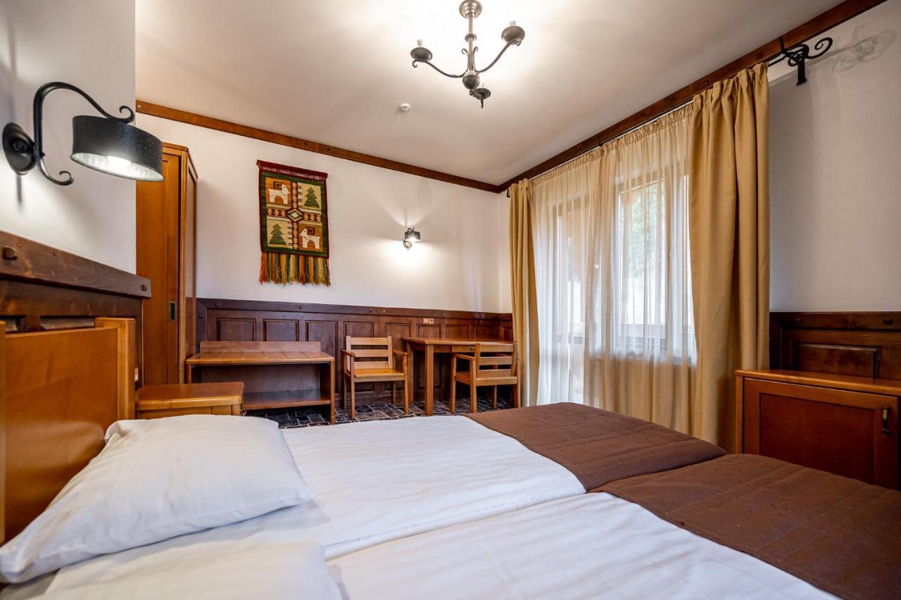 Tatariv Deluxe Hotell Eksteriør bilde