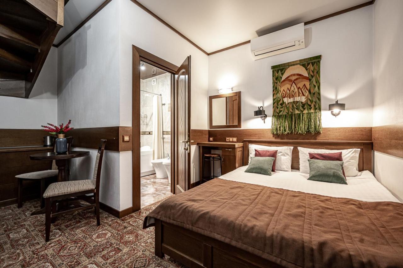Tatariv Deluxe Hotell Eksteriør bilde